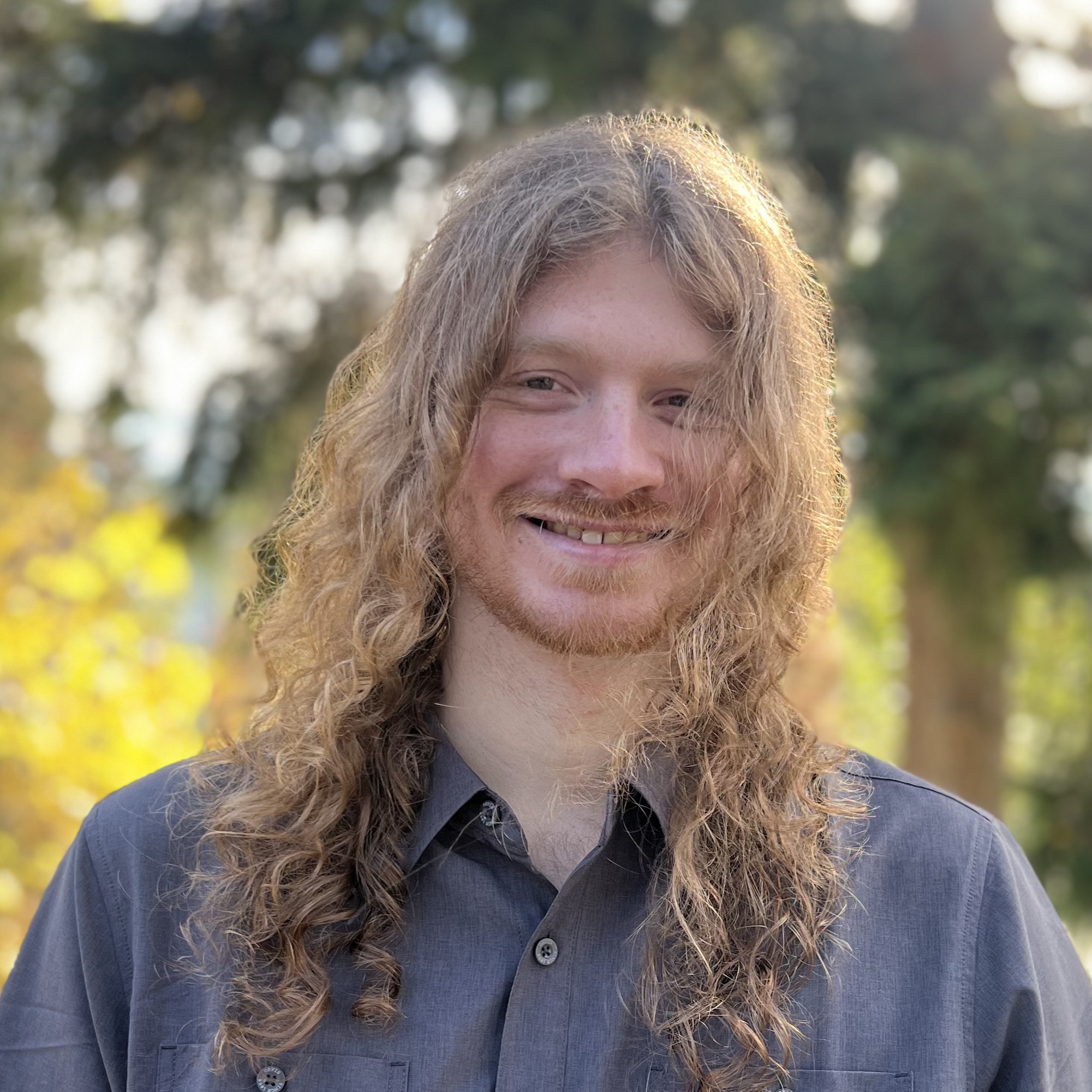 Headshot of Evan Brentson